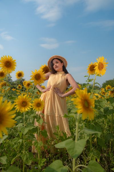 Sunflower-dress-7.jpeg